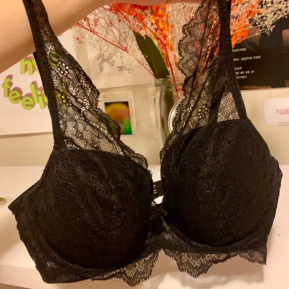 sexy, lace-detailed Victoria’s Secret bra